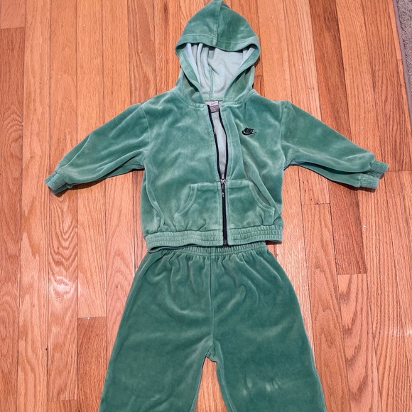 Nike 24M Green Velour Jumpsuit – Soft, Cozy, Slight Fade - Picture 1 of 9